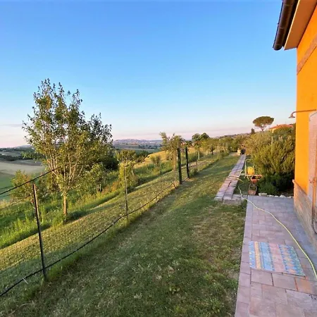 Traditional Holiday Home In Recanati With A Private Pool *