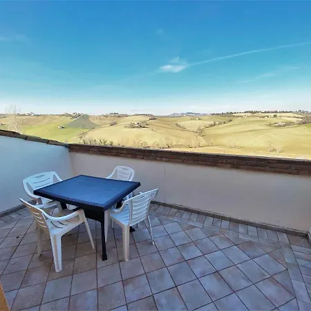 Tatil Evi Traditional Holiday Home In Recanati With A Private Pool