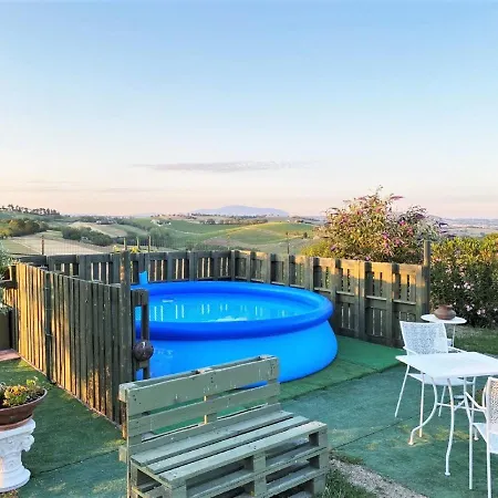 Tatil Evi Traditional Holiday Home In Recanati With A Private Pool